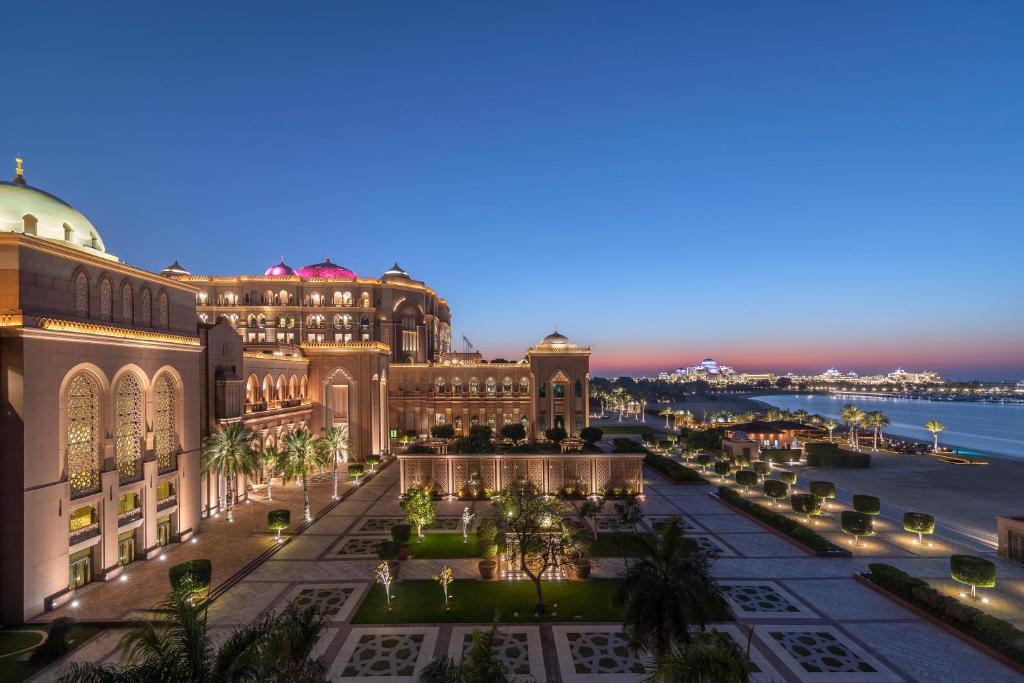 the 10 most luxurious hotels